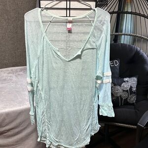 No Boundaries Mint Sheer V-Neck Top